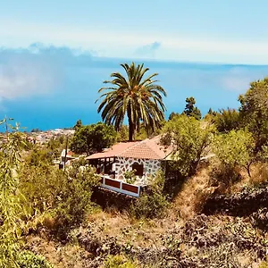 https://casa-shanti-la-palma.in-canary-islands.com